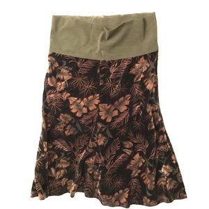 green patterned skirt